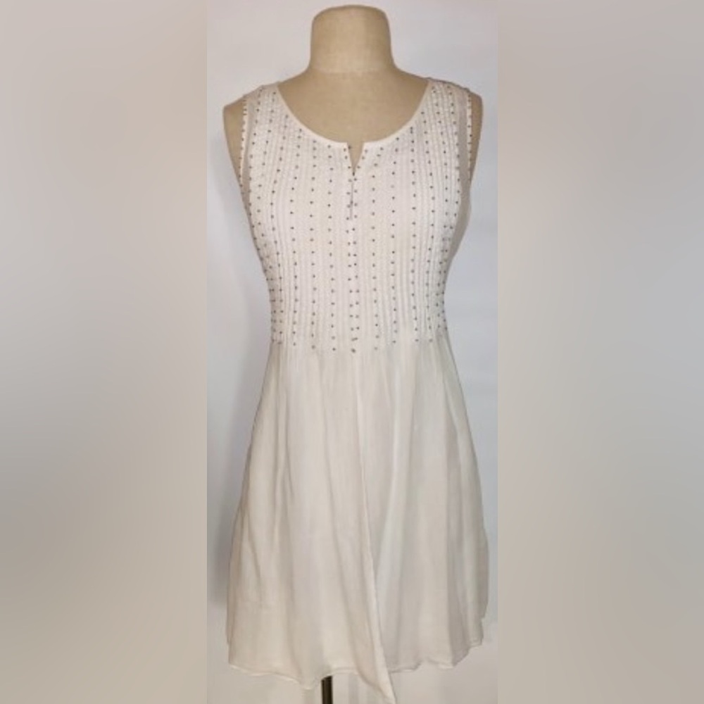 IKKS: White Sleeveless Dress with Studded Detail